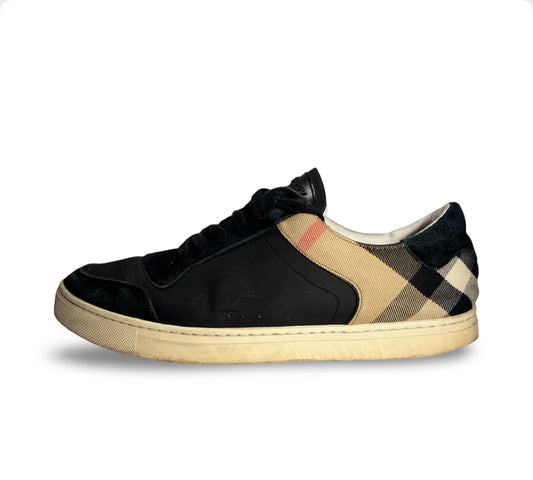 Burberry sneakers