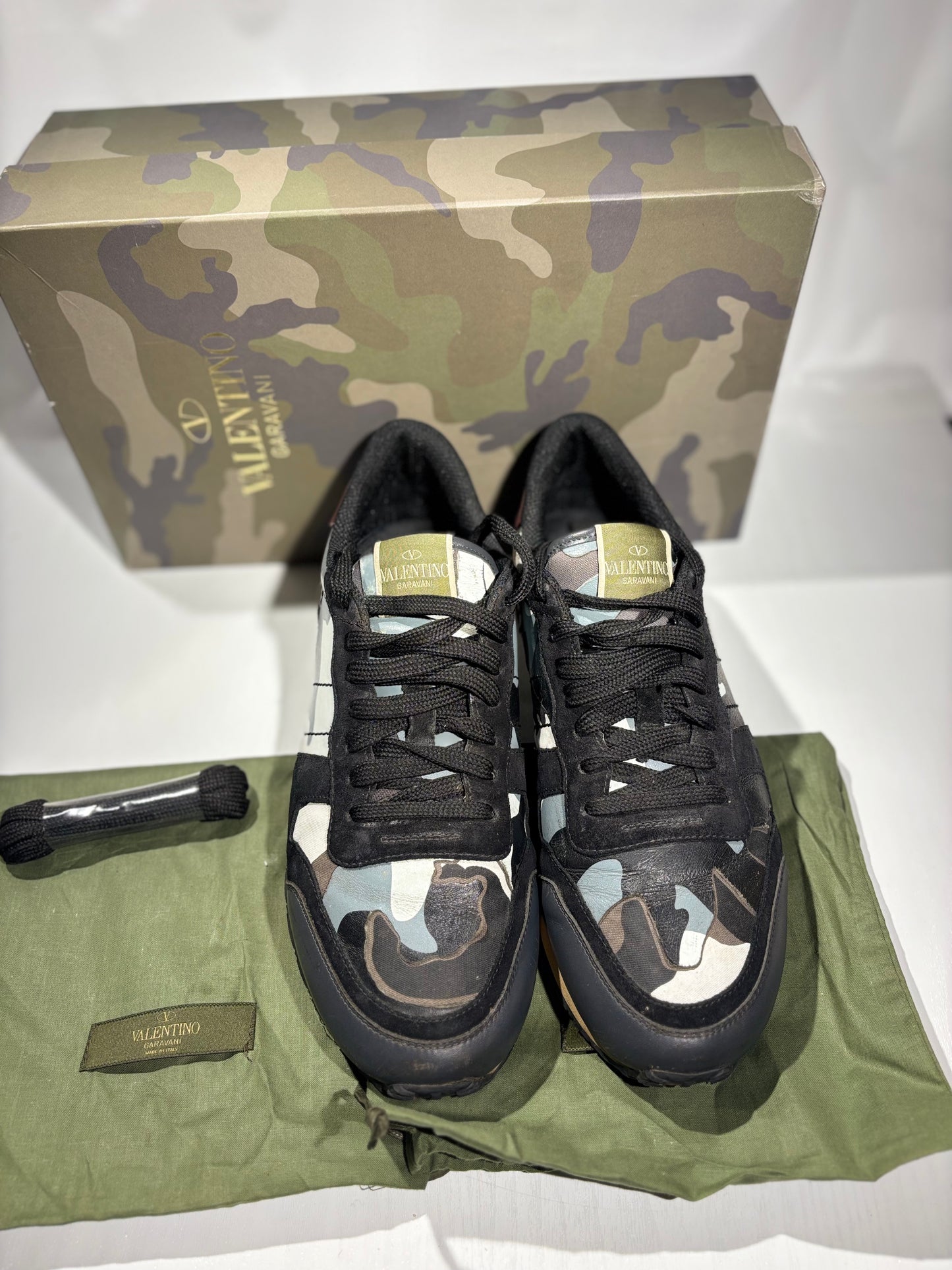 Valentino rockrunners