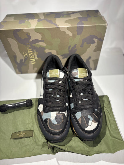 Valentino rockrunners